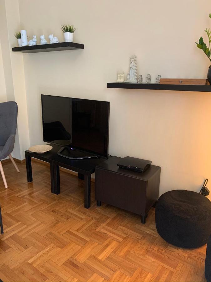 Renovated Cozy Apartment Near To Acropolis Атина Екстериор снимка